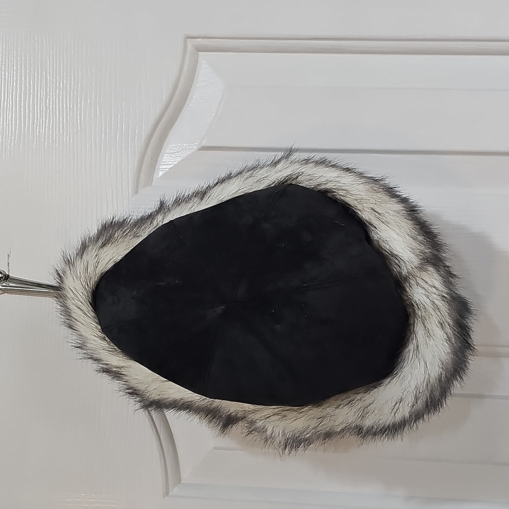 Plonka faux fur hat size M  could be for men or women.